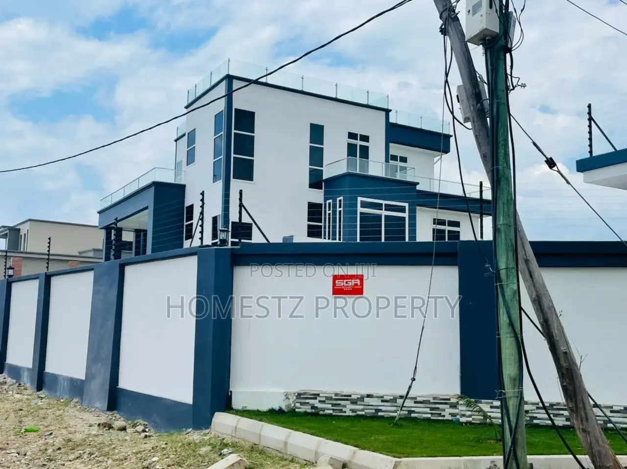 5bdrm Mansion in Kunduchi, Kinondoni for Sale in Kinondoni