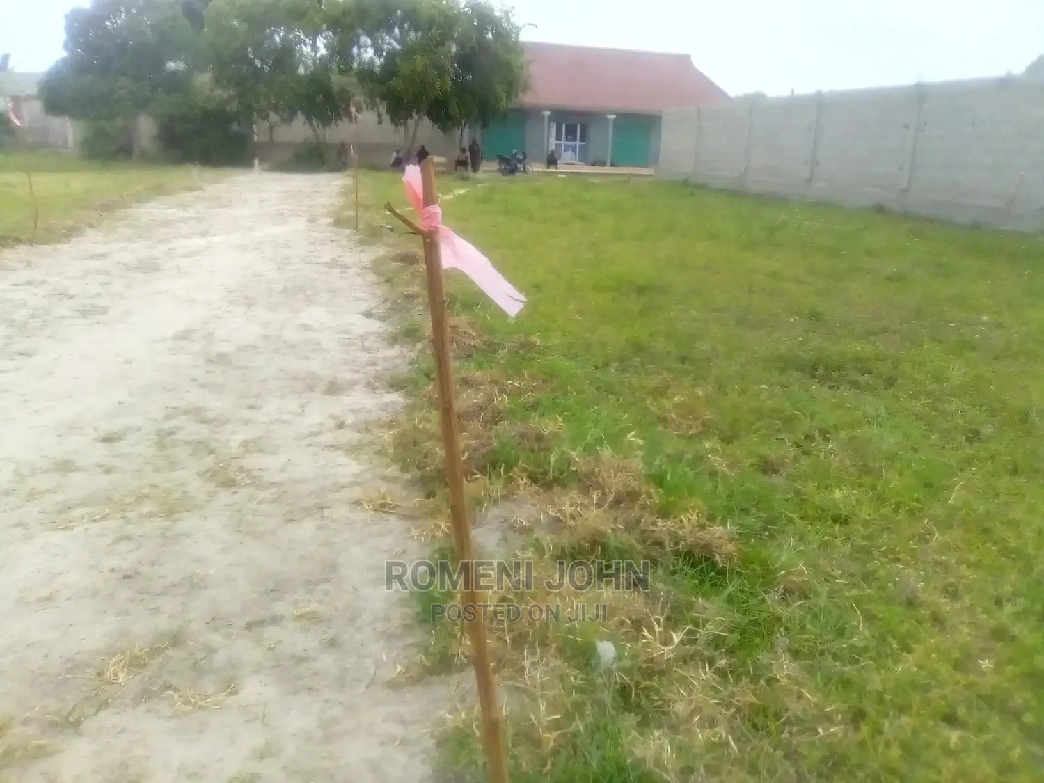 Kiwanja Kinauzwa Milioni 2 Na Laki Mbili Ukonga Viwege. in Ukonga