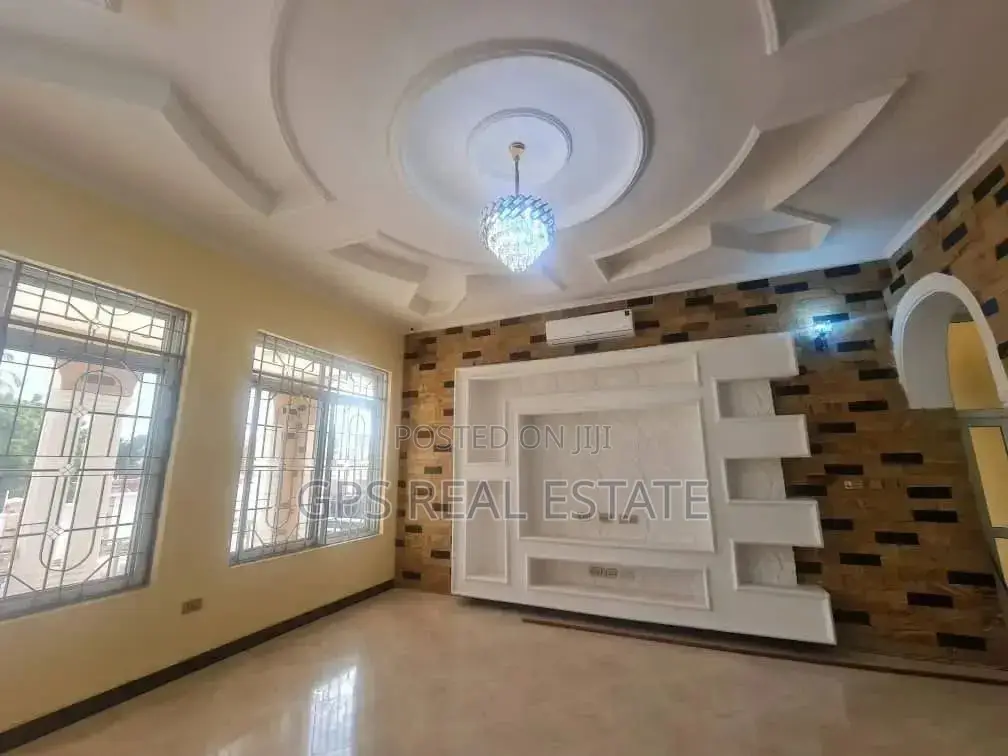 5bdrm Mansion in Goba Kwa Awadhi, Kinondoni for Sale in Kinondoni