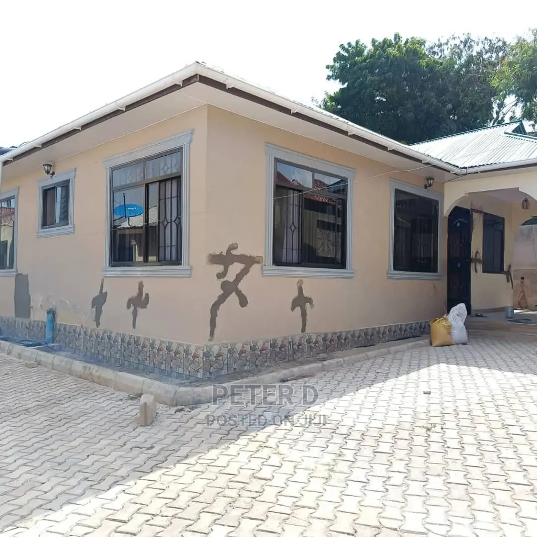 3bdrm House in Kimara for Sale in Kimara