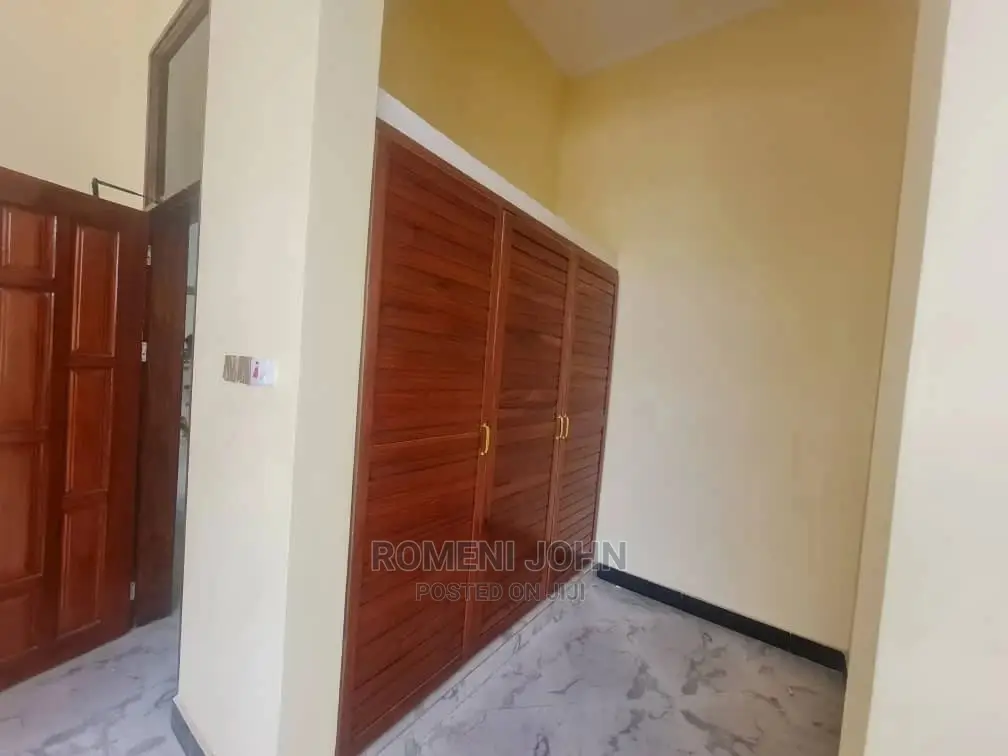 Furnished 5bdrm Farm House in Tanzania Dsm Ubungo, Ukonga for Sale in Ukonga