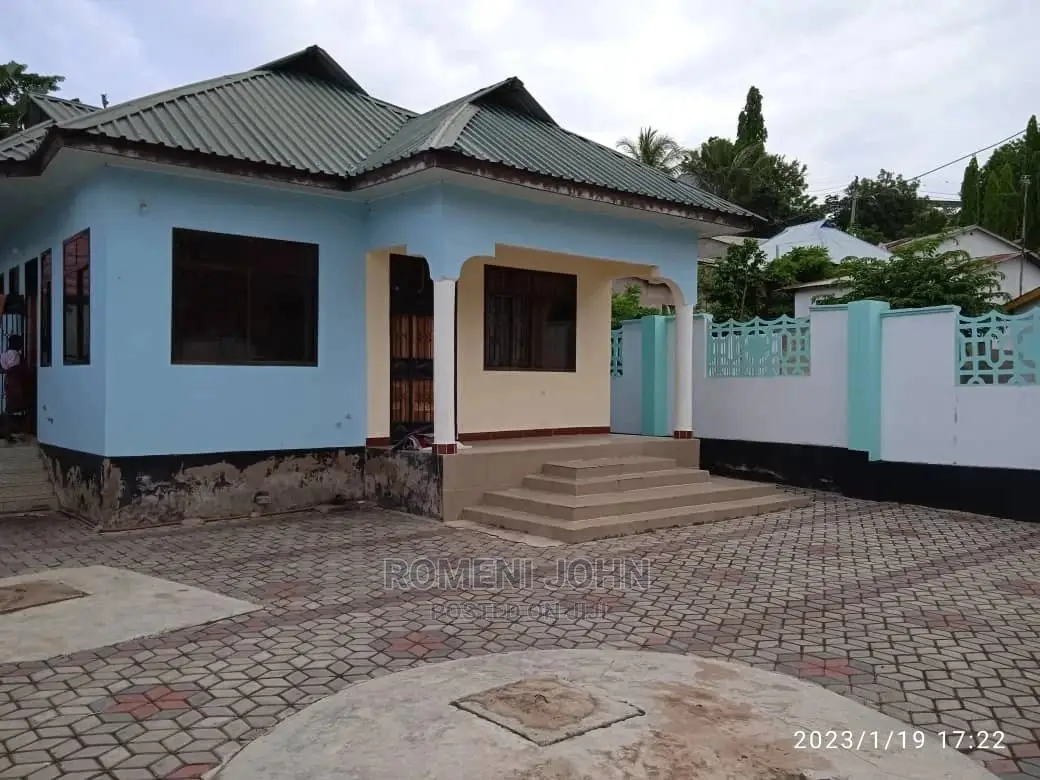Furnished 3bdrm House in Tanzania Dsm Ubungo, Ukonga for Sale in Ukonga