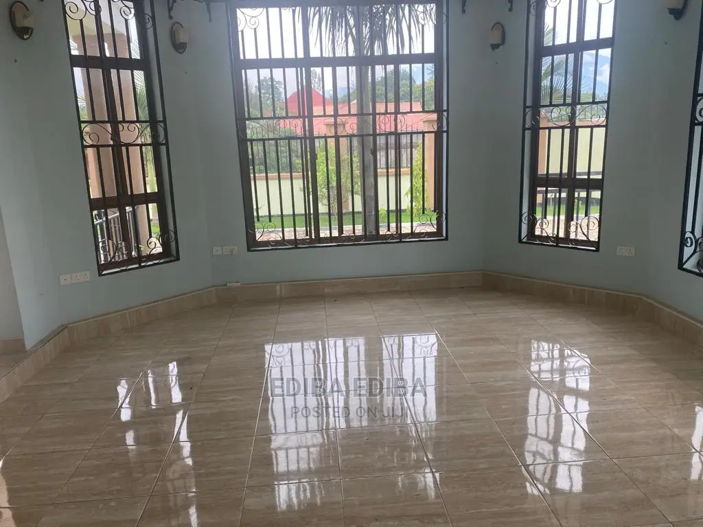4bdrm House in Ediba Real Estate, Njiro for Rent in Njiro