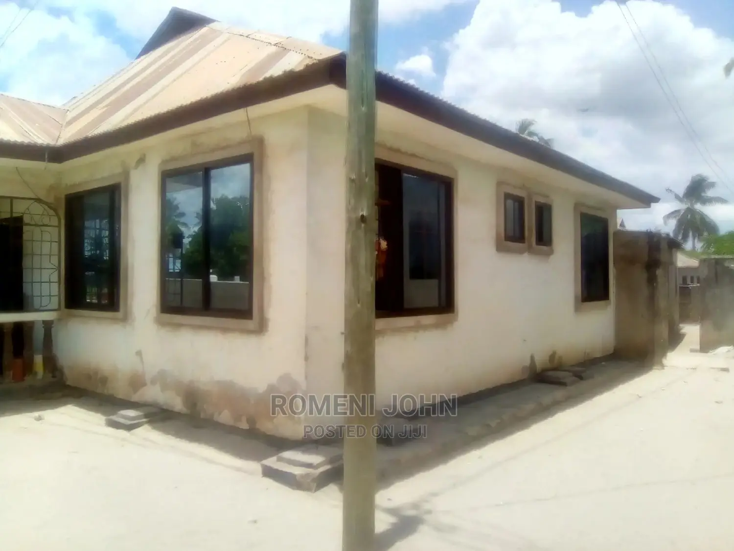 Furnished 3bdrm Townhouse/Terrace in Tanzania Dsm Ukonga for Sale in Ukonga