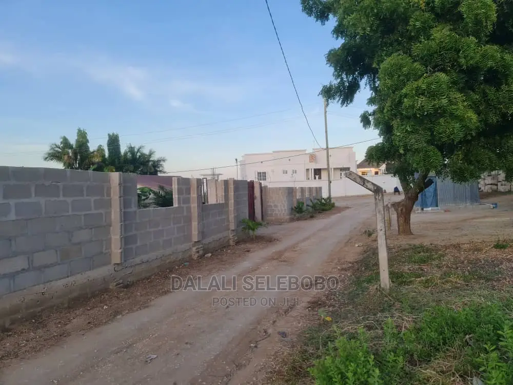 Plot Kubwa at Salasala Panafaa Kuwekeza Sana in Kinondoni