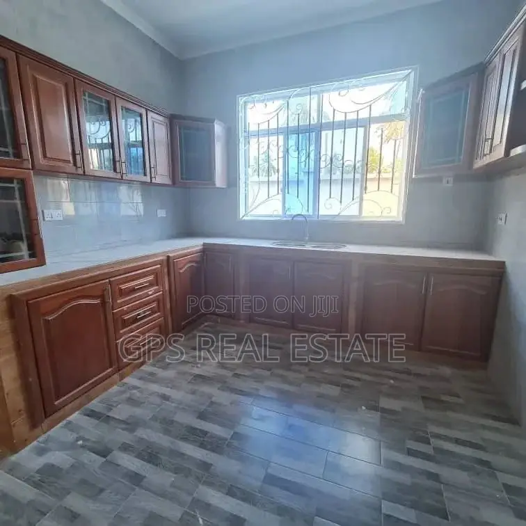 3bdrm House in Madale Contena, Kinondoni for Sale in Kinondoni
