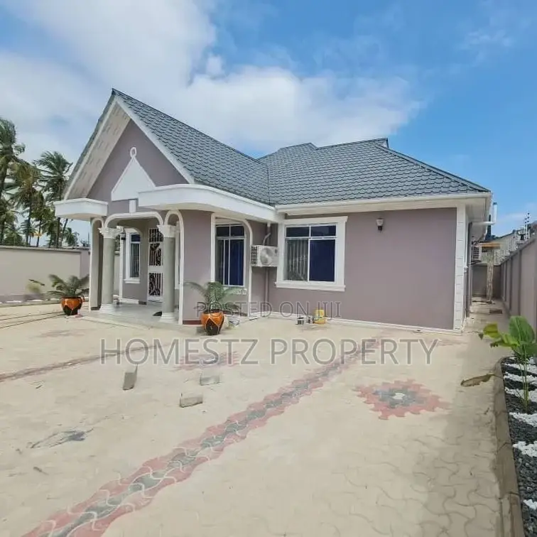 3bdrm House in Madale Contena, Kinondoni for Sale in Kinondoni