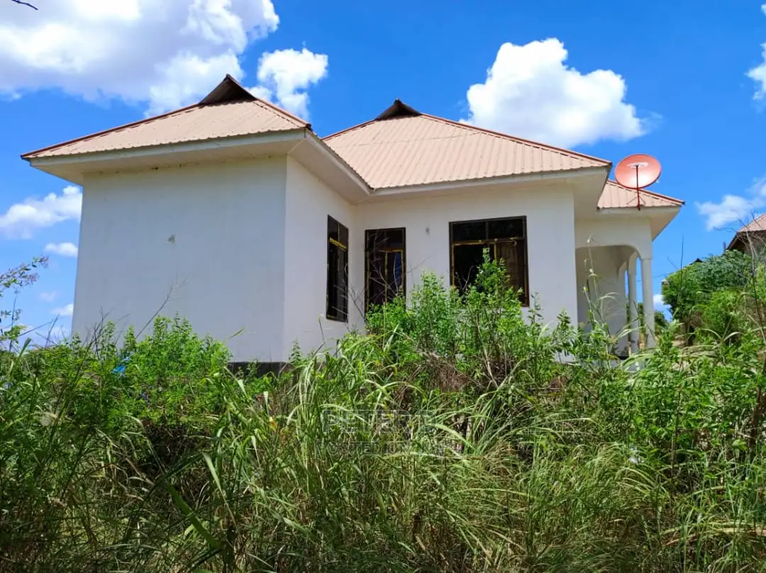 3bdrm House in Mbezi for Sale in Mbezi