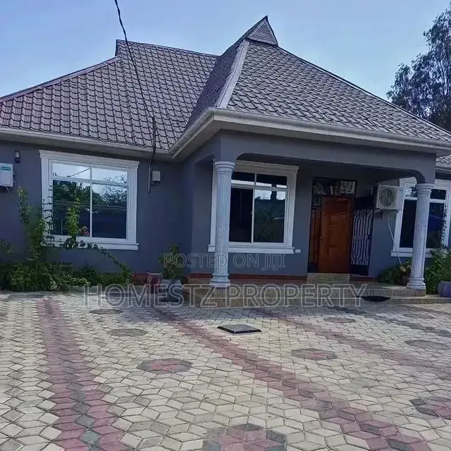 3bdrm House in Tegeta Mivumoni, Kinondoni for Sale in Kinondoni