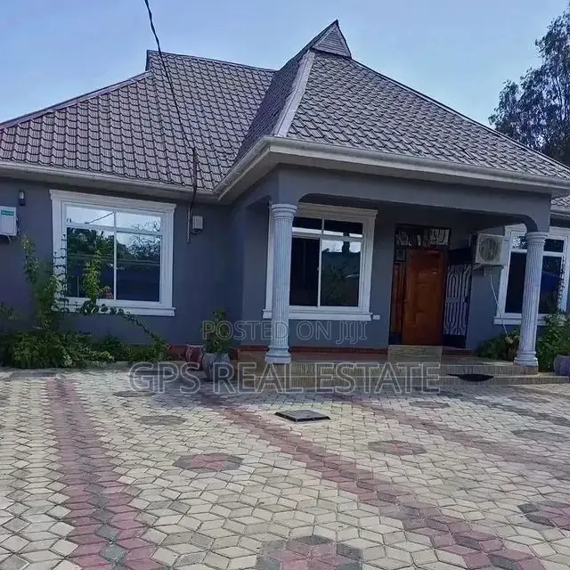 3bdrm House in Tegeta Mivumoni, Kinondoni for Sale in Kinondoni