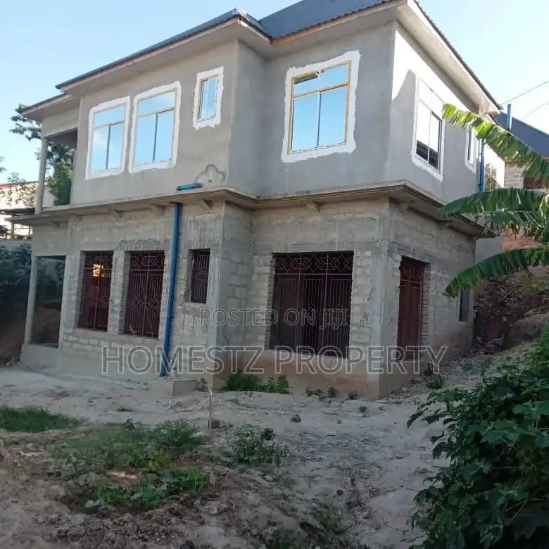 4bdrm House in Mbezi Kwa Msuguri, Kinondoni for Sale in Kinondoni