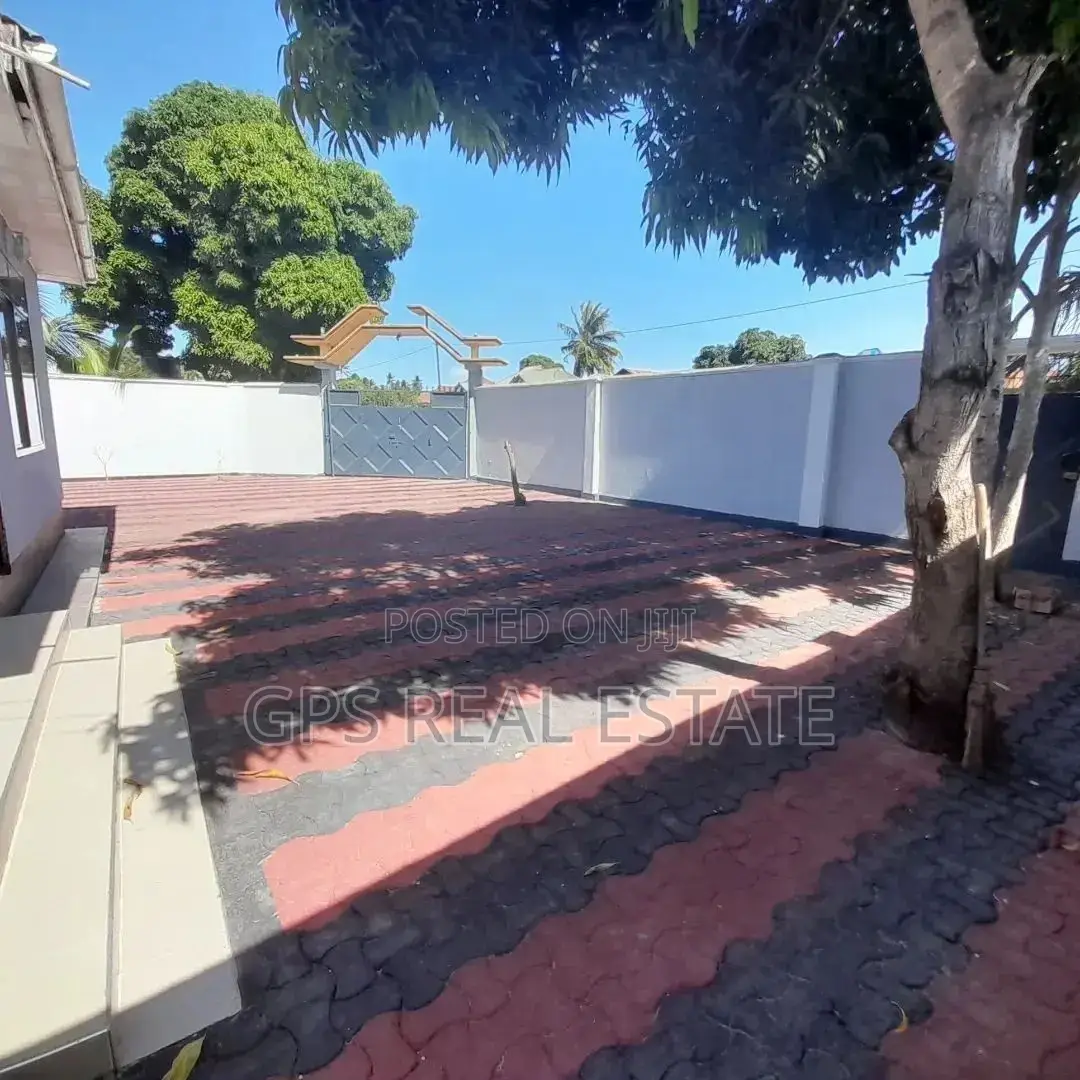 3bdrm House in Tuangoma, Kigamboni for Sale in Kigamboni