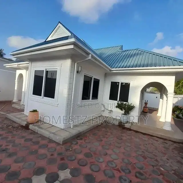 3bdrm House in Mikwambe Funcity, Kigamboni for Sale in Kigamboni