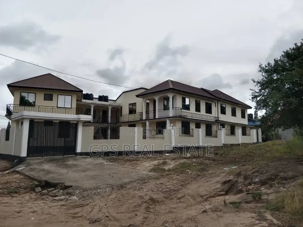10bdrm Apartment in Tabata Kinyerezi, Kinondoni for Sale in Kinondoni