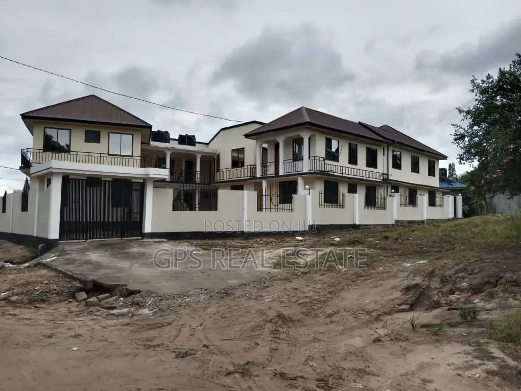 10bdrm Apartment in Tabata Kinyerezi, Kinondoni for Sale in Kinondoni