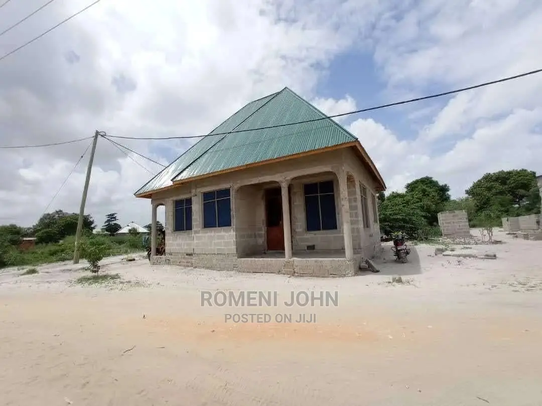 Furnished 3bdrm Townhouse/Terrace in Tanzania Dsm Ukonga for Sale in Ukonga