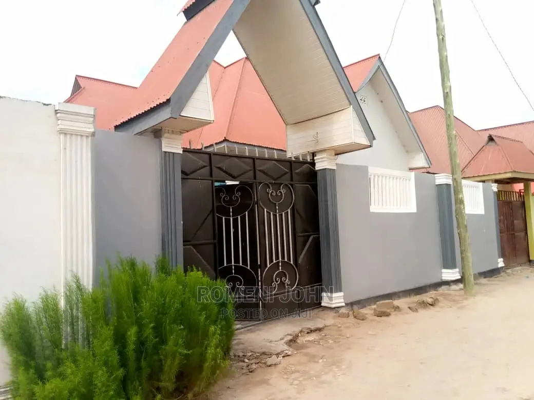 Furnished 3bdrm Townhouse/Terrace in Tanzania Dsm Temeke, Ukonga in Ukonga