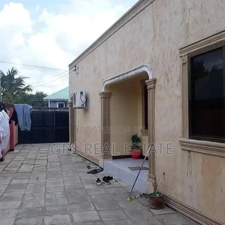 House For Sale in Temeke