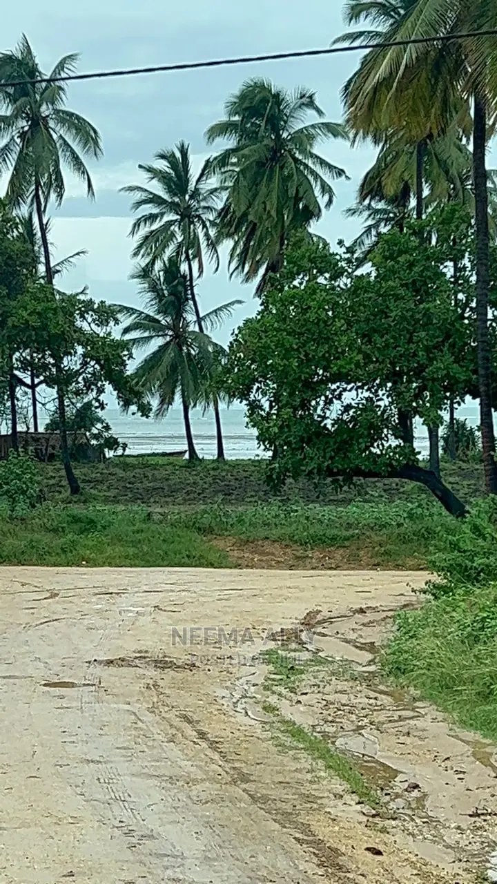 Beach Plots (Viwanja Karibu Na Fukwe Za Bahari) in Kigamboni