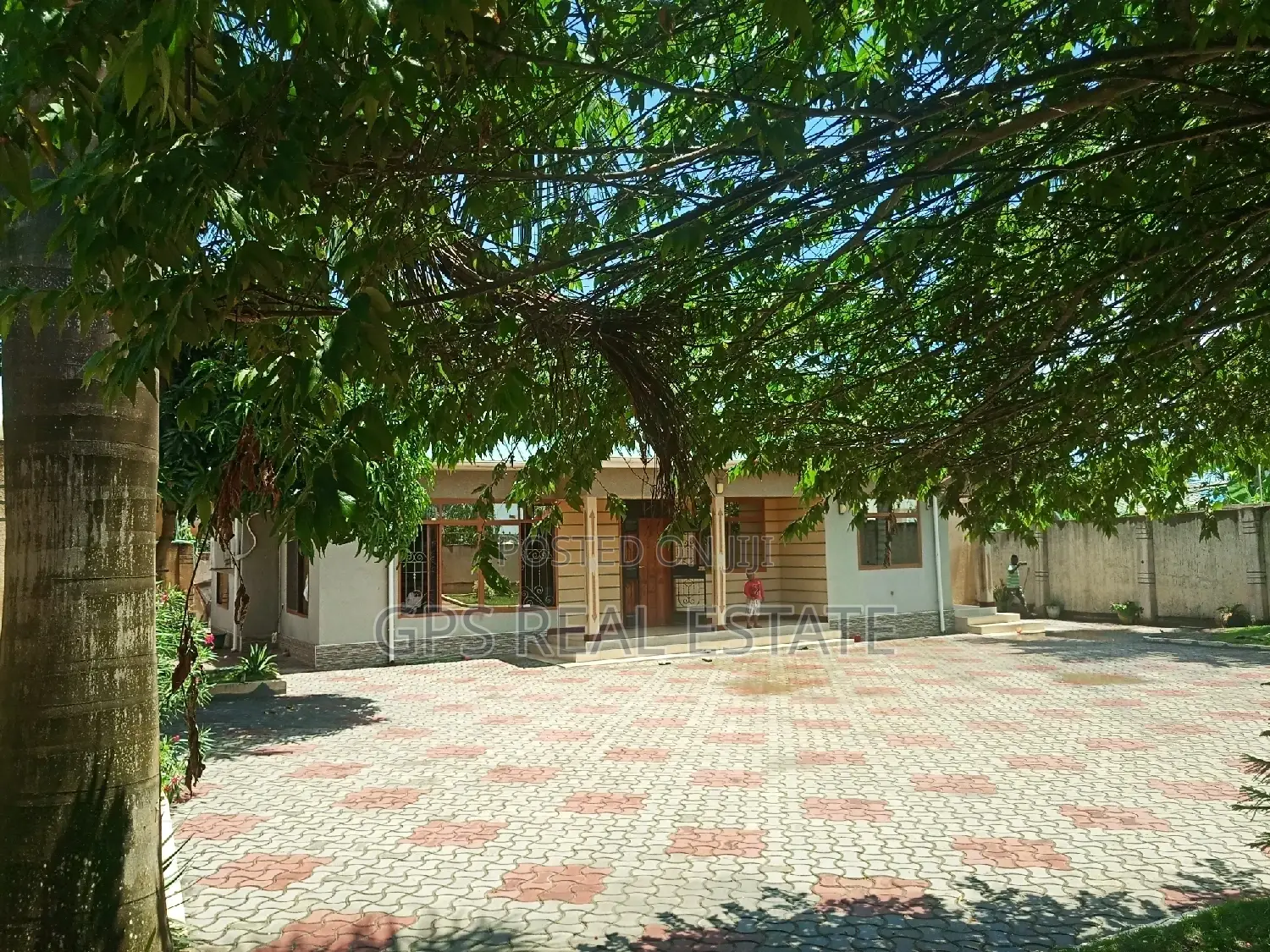 3bdrm House in Kibada Chekechea, Kigamboni for Sale in Kigamboni