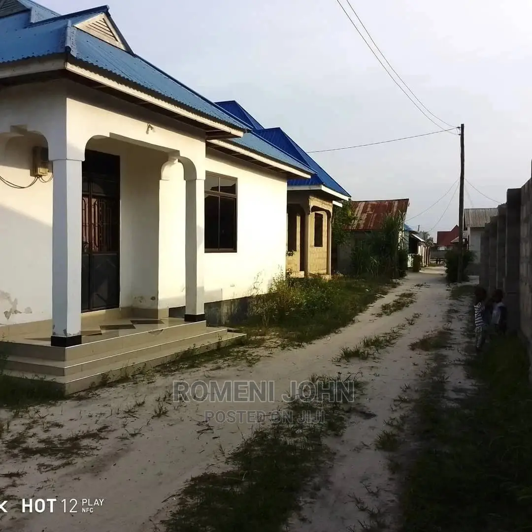 Furnished 3bdrm House in Tanzania Dsm Ukonga for Rent in Ukonga