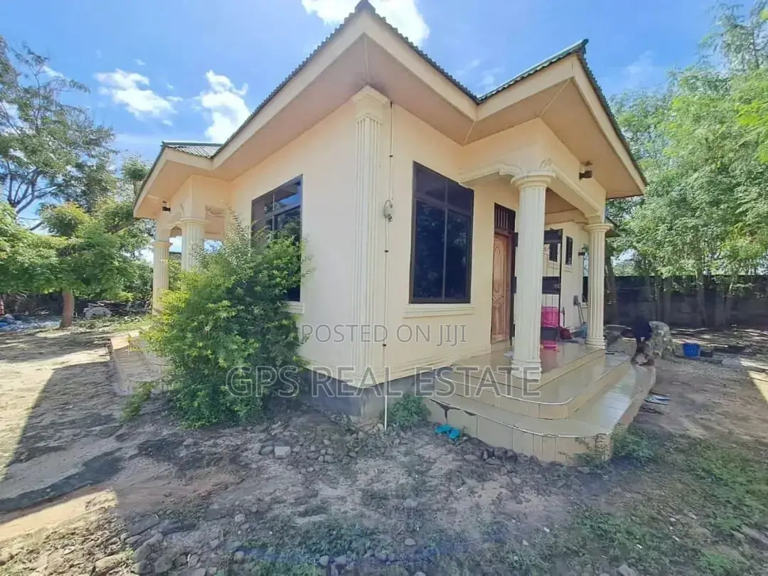 4bdrm House in Kjnyerezi, Kinondoni for Sale in Kinondoni