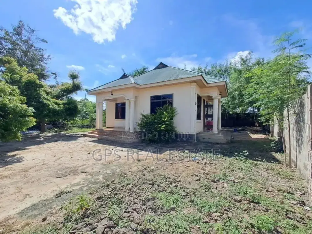 4bdrm House in Kjnyerezi, Kinondoni for Sale in Kinondoni