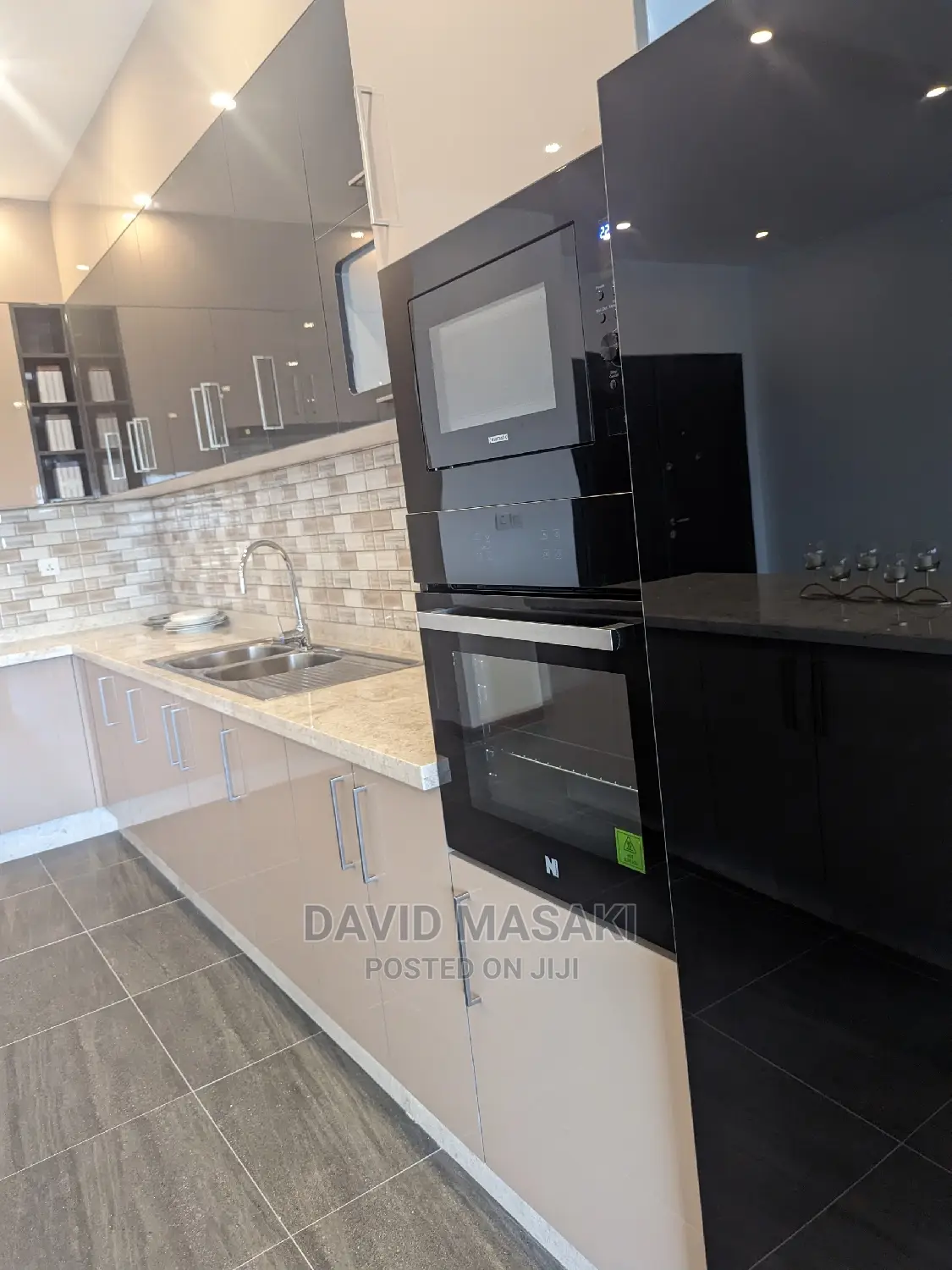 Furnished 2bdrm Penthouse in Masaki Luxury, Msasani for Rent in Msasani