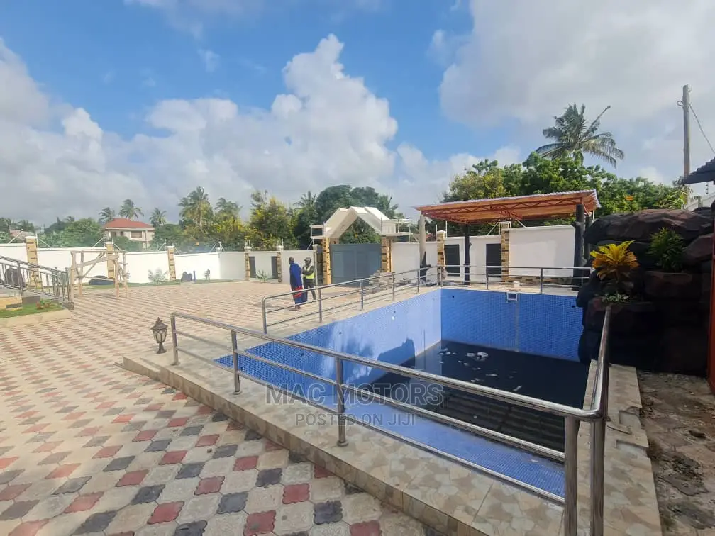5bdrm Bungalow in My Real Estate, Kinondoni for sale in Kinondoni