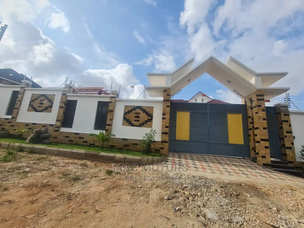 5bdrm Bungalow in My Real Estate, Kinondoni for sale in Kinondoni