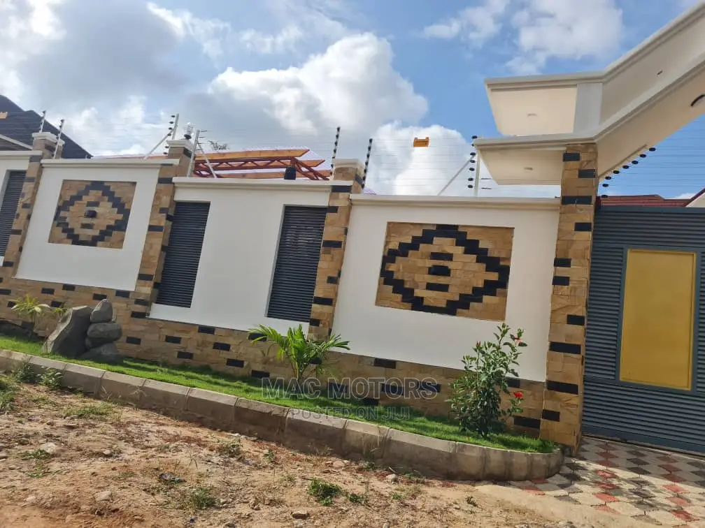5bdrm Bungalow in My Real Estate, Kinondoni for sale in Kinondoni