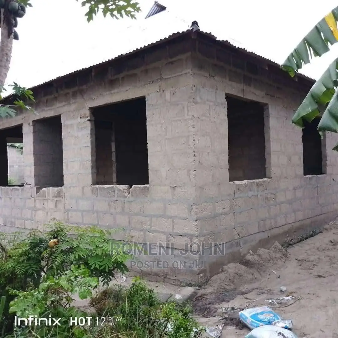 5bdrm Farm House in Tanzania DSM Ukonga for Sale in Ukonga