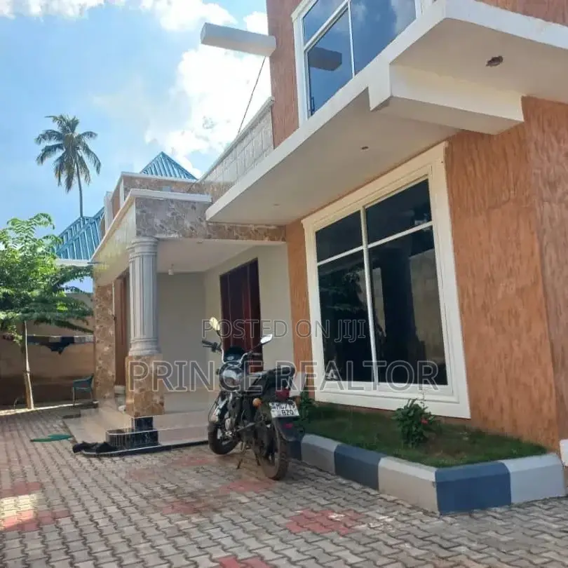 4bdrm House in Tabata Segerea, Kinondoni for Sale in Kinondoni