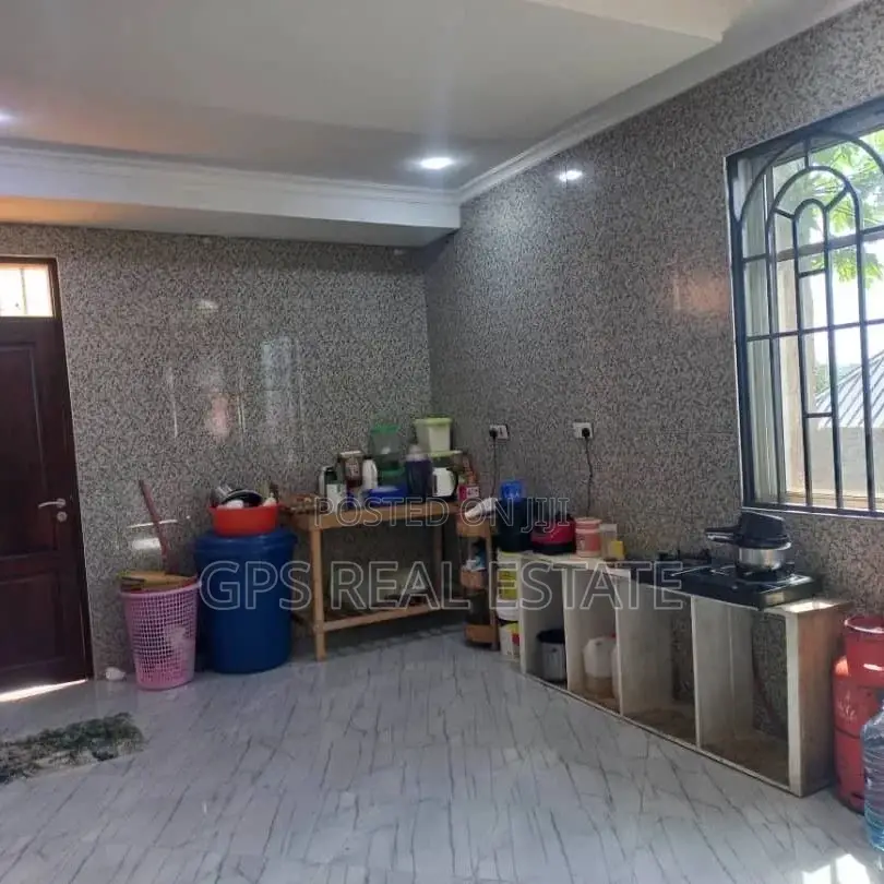 4bdrm House in Tabata Segerea, Kinondoni for Sale in Kinondoni