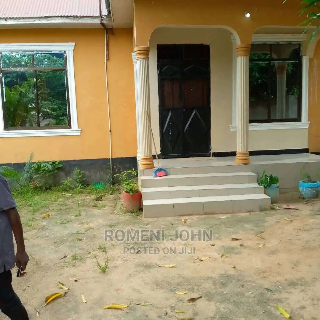 Furnished 3bdrm House in Tanzania Pwani, Ukonga for sale in Ukonga