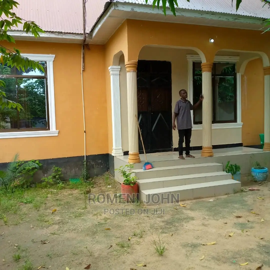 Furnished 3bdrm House in Tanzania Pwani, Ukonga for sale in Ukonga