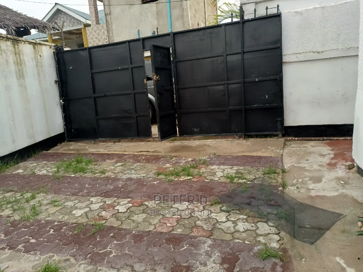 2bdrm House in Mikocheni for rent in Mikocheni