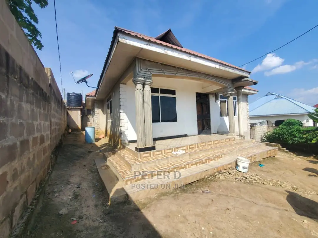 3bdrm House in Mbezi for Sale in Mbezi