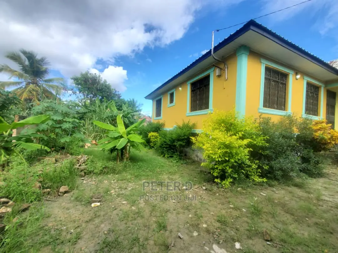 3bdrm House in Mbezi for Sale in Mbezi