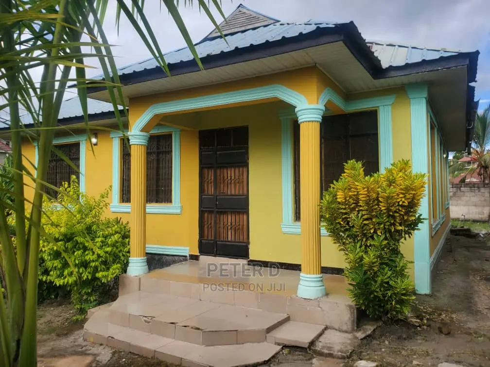 3bdrm House in Mbezi for Sale in Mbezi