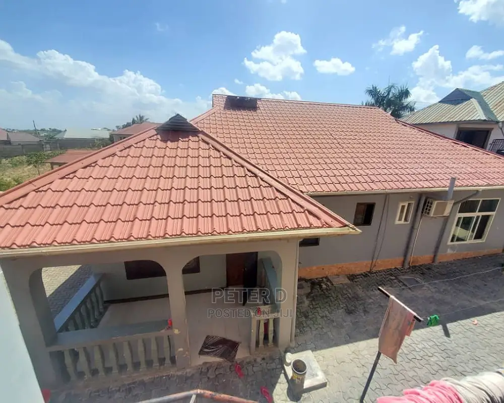 3bdrm House in Mbezi for Sale in Mbezi