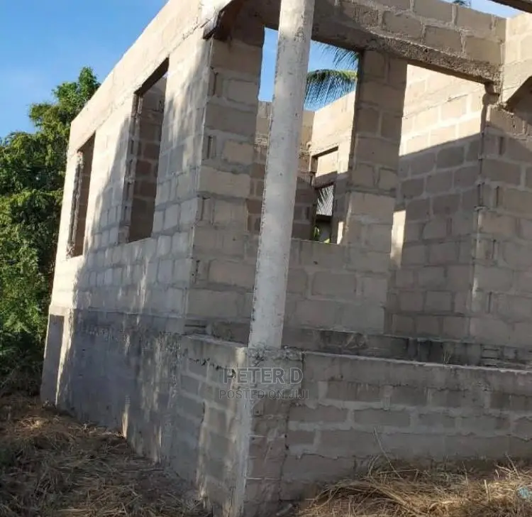 3bdrm House in Goba for Sale in Goba