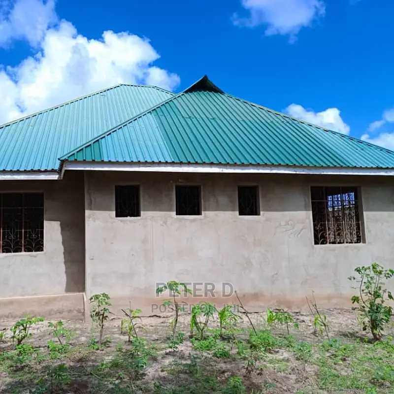 3bdrm House in Mbezi for Sale in Mbezi