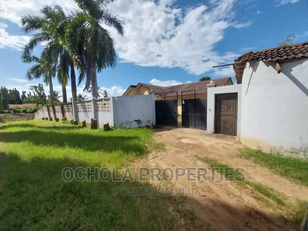 5bdrm House in Ukonga for Sale in Ukonga