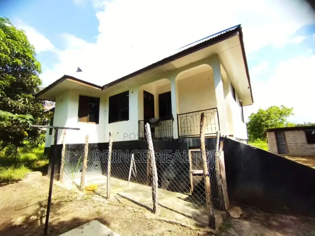 3bdrm House in Kibamba Shule, Kinondoni for Sale in Kinondoni