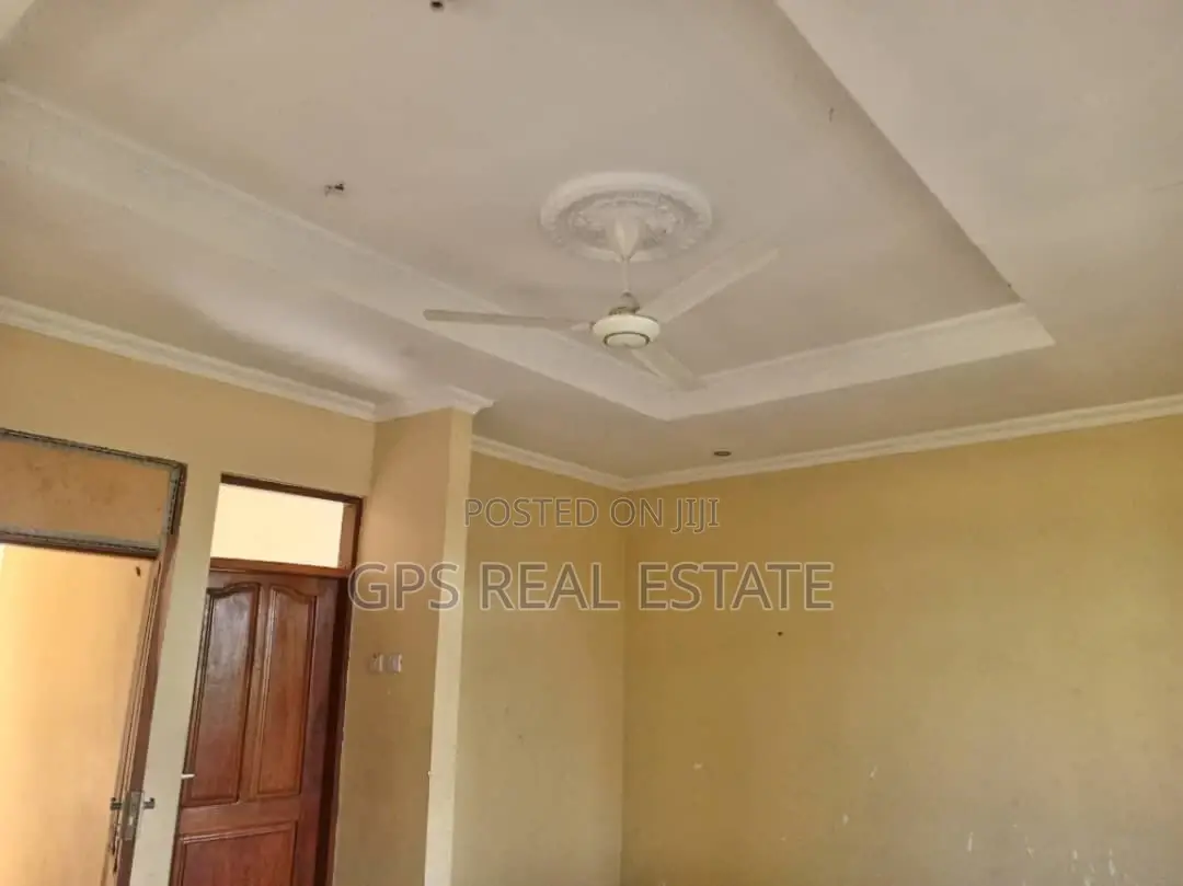 3bdrm House in Mikwambe, Kigamboni for Sale in Kigamboni