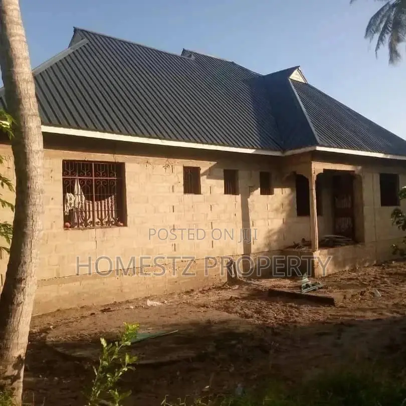 House for Sale in Kigamboni Kisiwani in Kinondoni
