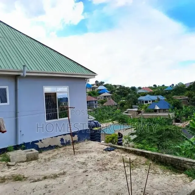 4bdrm House in Kinyerez Kifuru, Kinondoni for Sale in Kinondoni