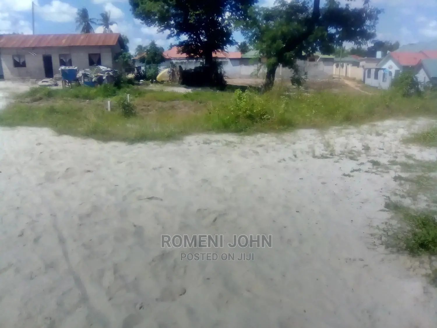 Viwanja Vimepimwa Vinauzwa Vina Hati. in Ukonga