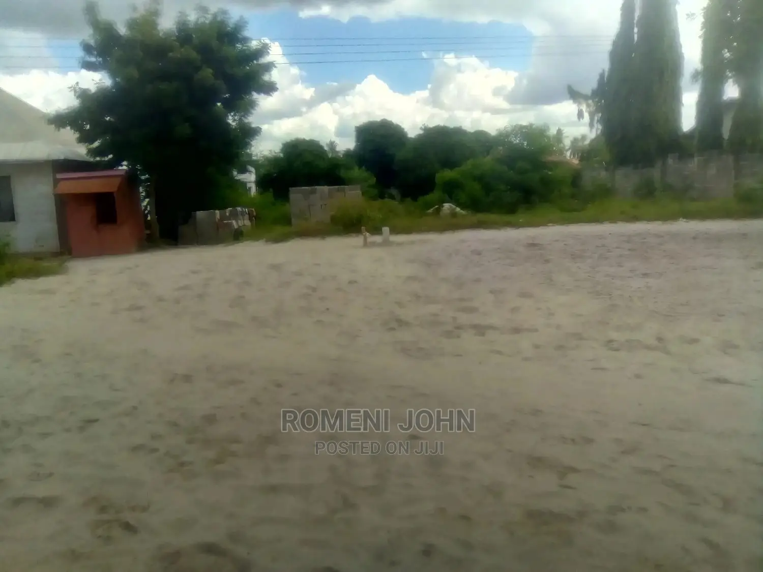 Viwanja Vimepimwa Na Vina Hati Vinauzwa Milioni 8.2 in Ukonga